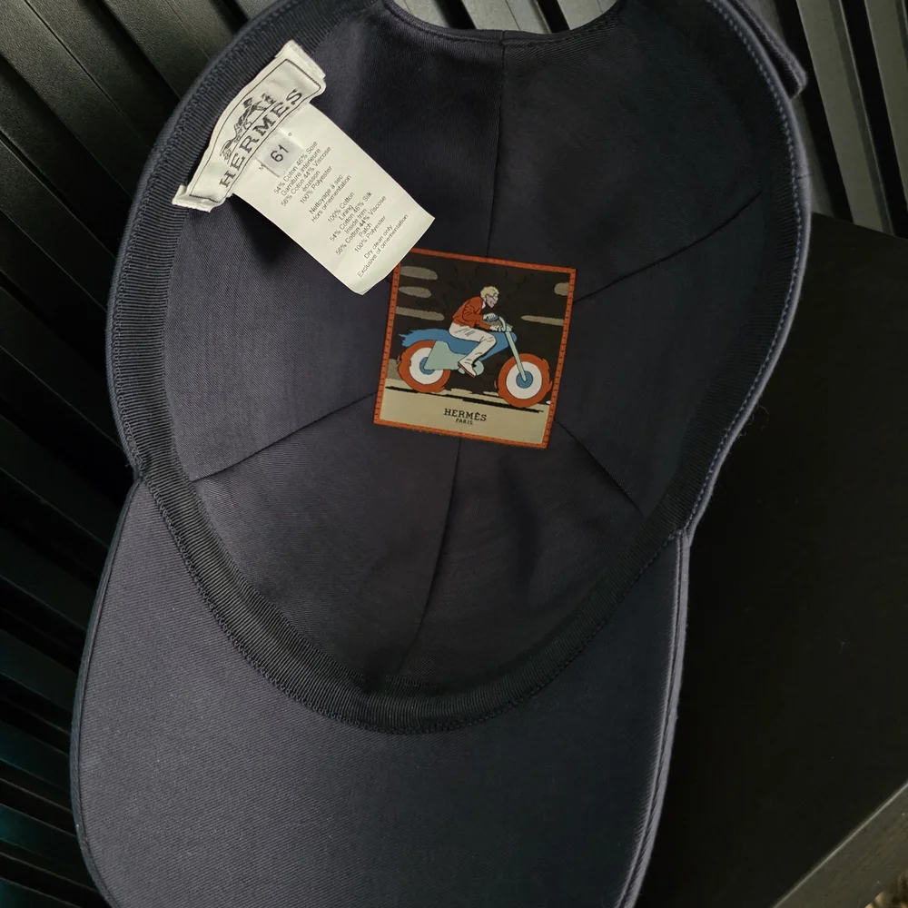 HERMES RILEY H DROIT CAP - Picture 4 of 8